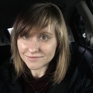 Meet your Posher, Lauren